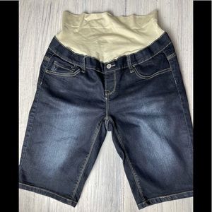 Maternity Bermuda Medium Wash Jean Shorts Belly Band